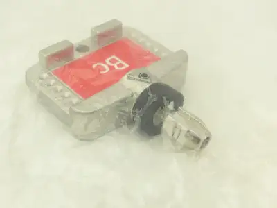 Allen Bradley 440T-MSALE10BC Guardmaster Trapped Key Interlock Switch With Key