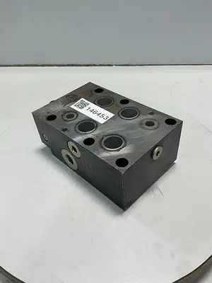 USED PARKER PRM6PA25KN33/83282