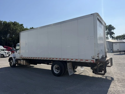 Used 2020 HINO 268A Box trucks Indiana US | Miedema Asset Management Group #1414681