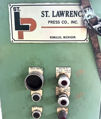 USED 1987 ST. LAWRENCE ST. LAWRENCE 2K23 PRESS