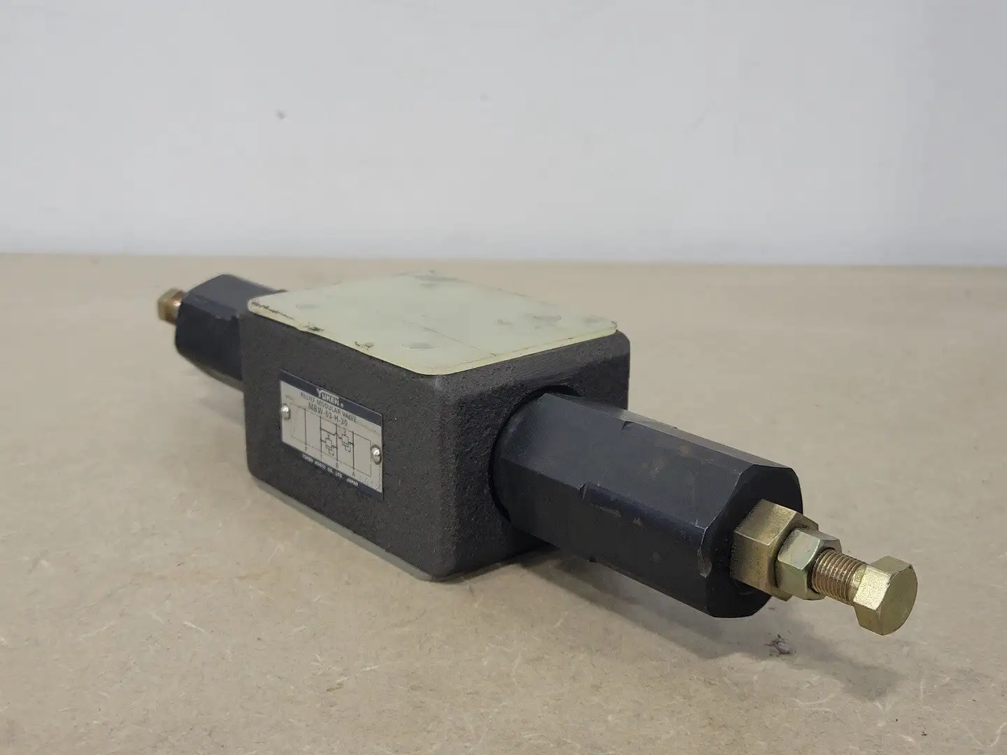 USED YUKEN MBW-03-H-30