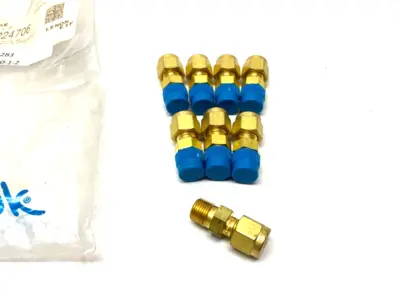 USED SWAGELOK BRASS COMPRESSION TUBE FITTING 3/16" TUBE 1/8" MNPT