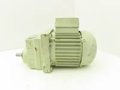 Lenze DERAXX 071-32 Inline Gear Motor 7.18:1 Reducer .37kw 277/480V GST04-1MVCR