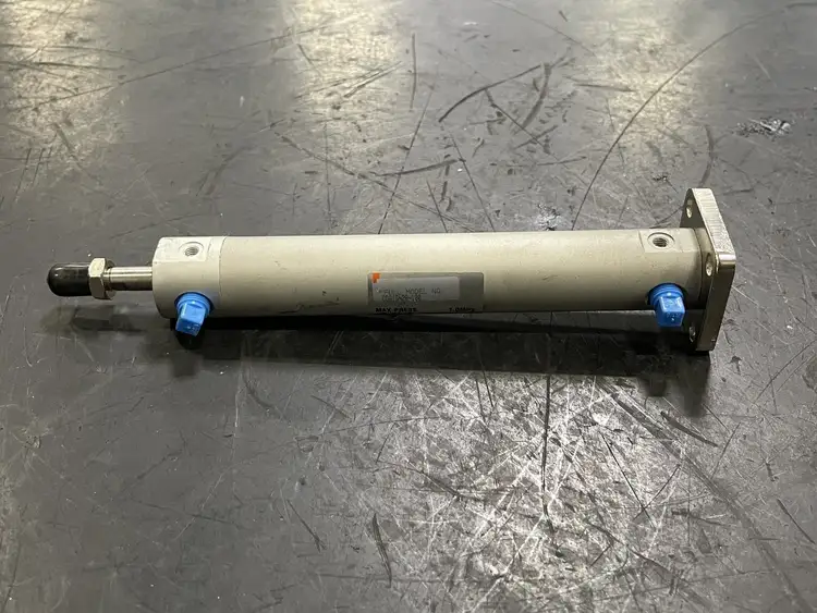 Used SMC CDG1GN20-100 Parts (Hydraulics and Pneumatics) British Columbia CA | Lenmark #267793