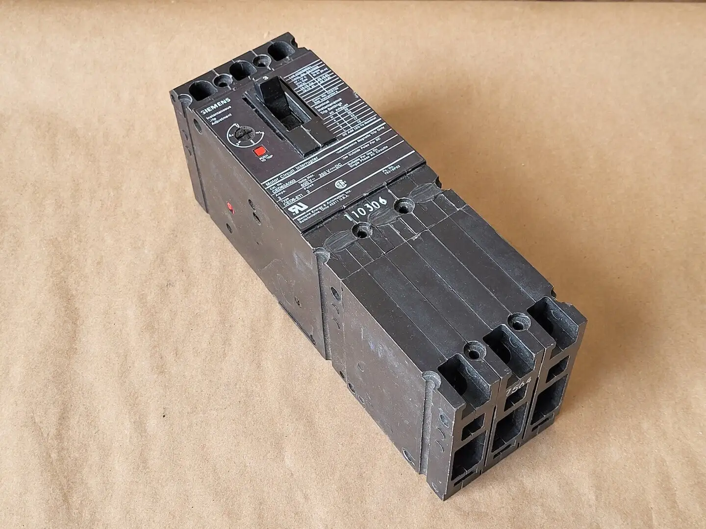 NEW SIEMENS CED63A003