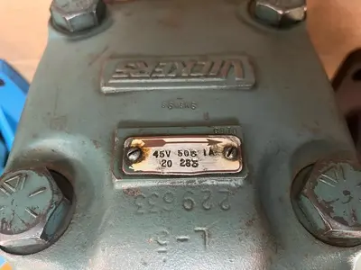 Used VICKERS 45V506-1A-20-283 Pumps | Surplus Asset Holdings #1206216