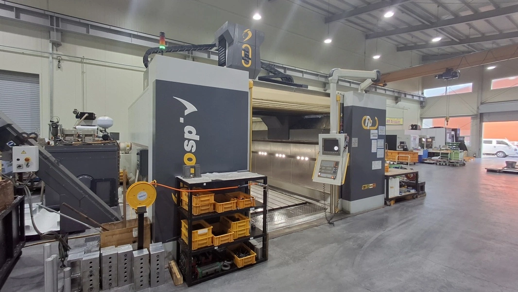 FPT 5-axis Gantry Type Machining Centre (2019), excellent condition, visible under power, video, POA