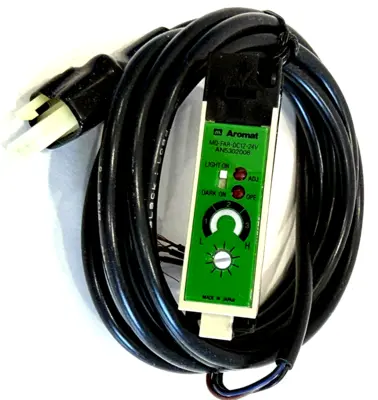 NEW MATSUSHITA ELECTRIC MQ-FAR2 PHOTOELECTRIC SENSOR AN5302208 MQFAR2 DC12 24V