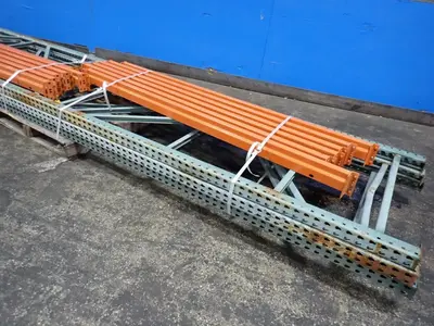 Pallet Racking - Teardrop
