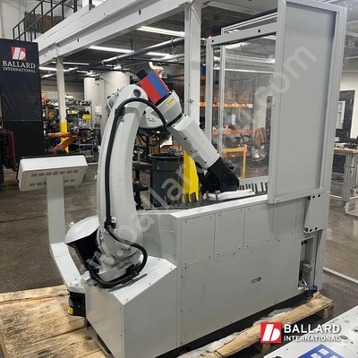 Fanuc M20iD/25 Robot w/ R30iB Mate Plus – Machine Tending Setup