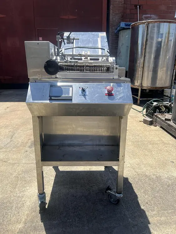 Used 2012 ACCUTEK HG 40-130-000 Glue Labelers California US | Machinery & Equipment 6 #163417