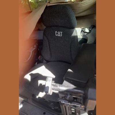 USED 2012 CATERPILLAR D11T