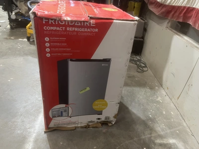 Used FRIGIDAIRE COMPACT Refrigerators Michigan US | Miedema Asset Management Group #1476264