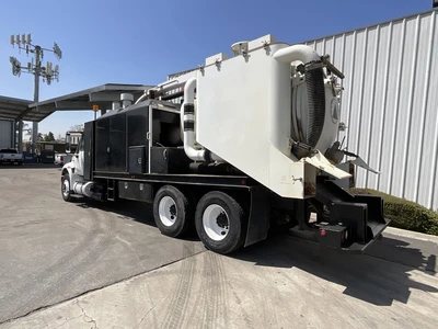 Used 2015 INTERNATIONAL 4400 Hydro Excavators California US | Big Truck & Equipment #1412352