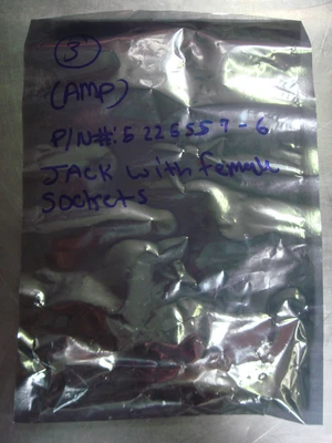 NEW AMP AMP 225557-6