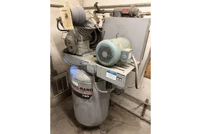 Used _UNKNOWN_ _UNKNOWN_ Tank Mounted Air Compressors Utah US | KD Auctions #1553918