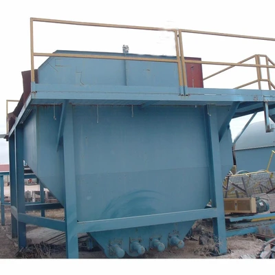 25 yd³ Sludge Feed Hopper