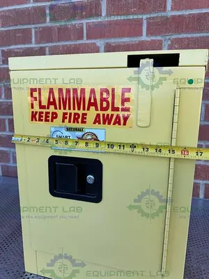 USED SECURALL 4 GALLON FLAMMABLE LIQUID STORAGE CABINET W/ SOFT CLOSE DOOR, SHELVES