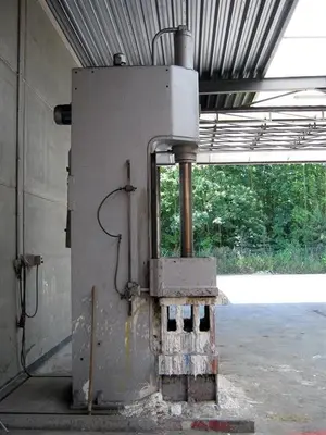 USED LVD EMC 50 T