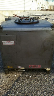 Stainless Steel Totes 300-383 Gallons
