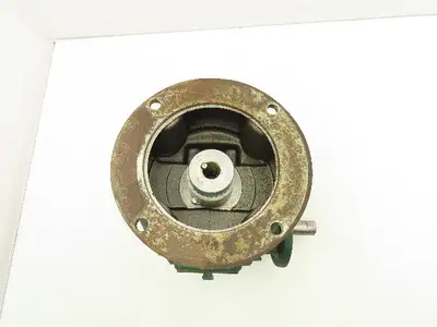 Master Power Transmission 056WM12F60 Gearbox 60:1 = 29 RPM RH Flanged Output 56C