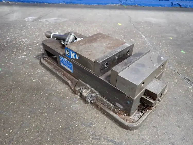 Used KURT D675 Vises Ohio US | HGR 24 #1276079