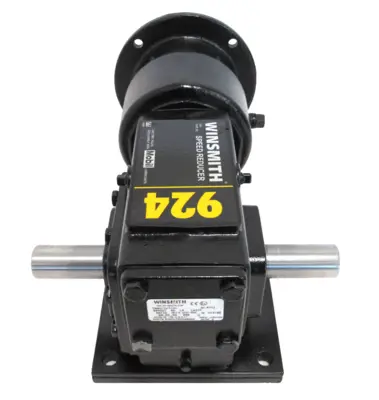 NEW WINSMITH 924CWTS22000GC GEAR REDUCER 60:1 924CWT-60-LR-143TC