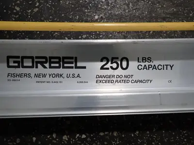 Gorbel 250 Lbs Workstation Crane