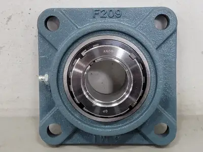 NEW AMI BEARING UKF209+HE2309