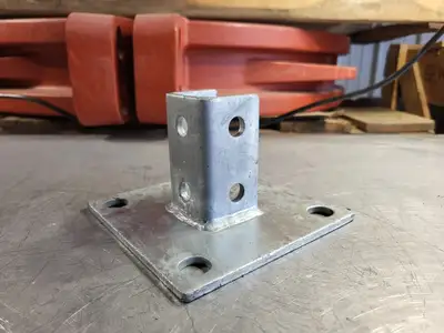 NEW THOMAS BETTS AP232-SQHDGC