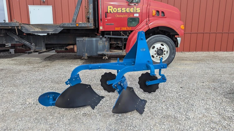 Used DEARBORN 10-156 Plows | Rosseel's Equipment Inc #720505