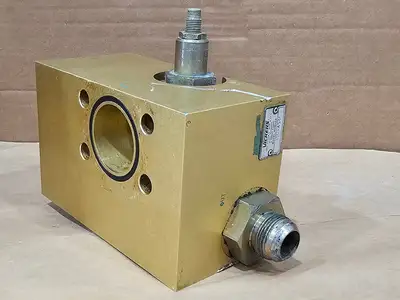 Used VICKERS MCD-4956 Parts (Hydraulics and Pneumatics) British Columbia CA | Lenmark #1440873