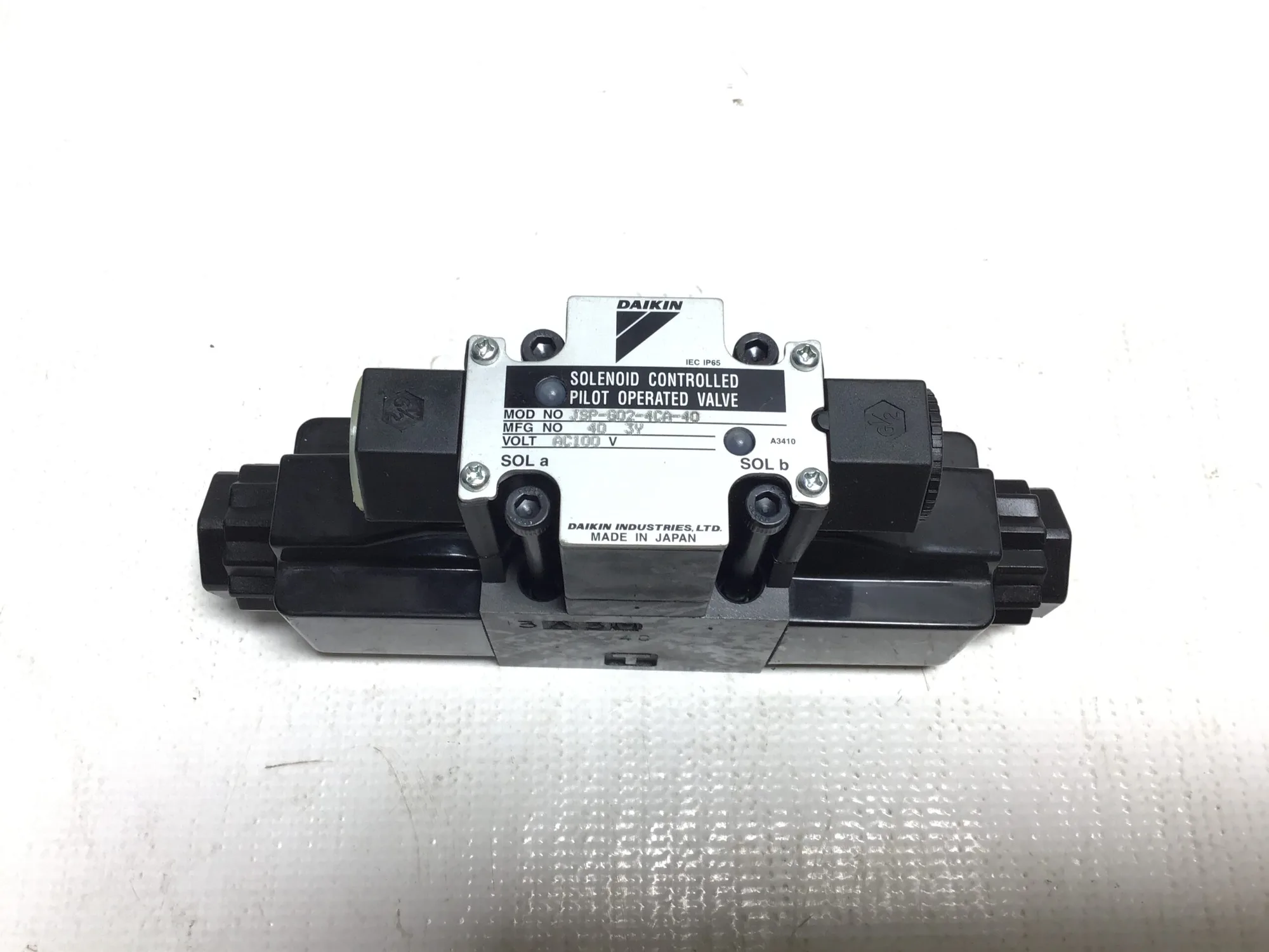 Daikin JSP-G02-4CA-40 Solenoid Controlled Pilot Operated Valve