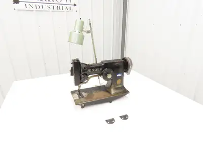 Singer 107W1 Industrial Sewing Machine Head Zig Zag & Straight Vintage