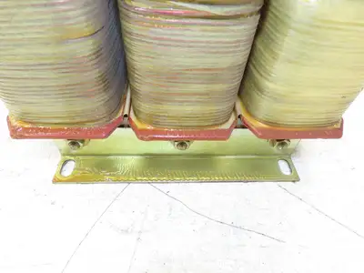 Siemens 6SN1111-0AA00-0BB1 Transformer 21kVA 440/480V Primary 400V Secondary
