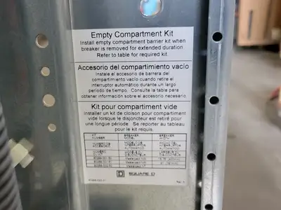 Used SQUARE D POWER-ZONE 4 Switchgears British Columbia CA | Lenmark #239369