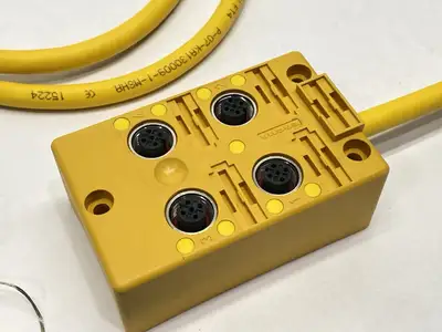 USED TURCK JUNCTION BOX 4-PORT U0947-09