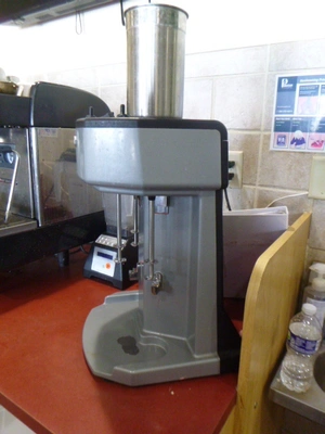 Waring 3-Head Drink Mixer