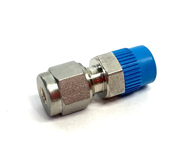 Used SWAGELOK STAINLESS STEEL TUBE FITTING, 4MM TUBE OD, 1/8" NPT MALE Valves/Fittings | Maverick Industrial Sales #1099576