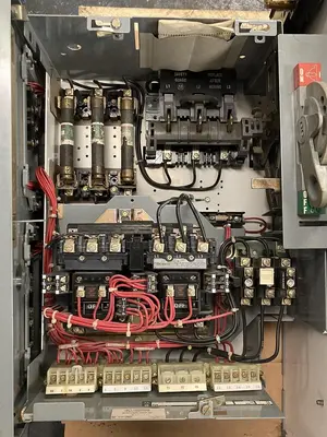 USED ALLEN BRADLEY 2106B-BDB-1-4RR-6X-24R-79U-901
