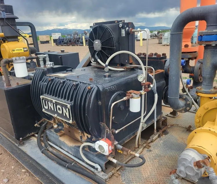 Used UNION TX-200 Pumps | Power Zone Equipment #970335
