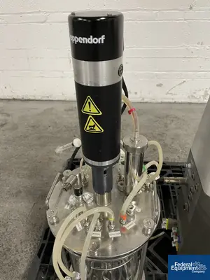 USED Eppendorf Eppendorf New Brunswick BioFlo/CelliGen 115 Fermenter Bioreactor