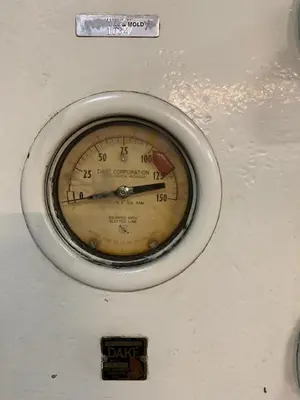 USED DAKE 918-527
