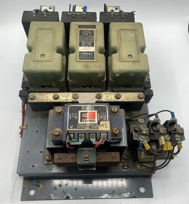 Furnas Size 5 Starter  14KF32AA, 200HP, 300A, 600V, Dual Volt Co