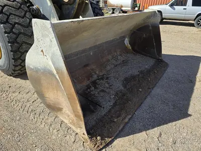USED 2010 JOHN DEERE 644K