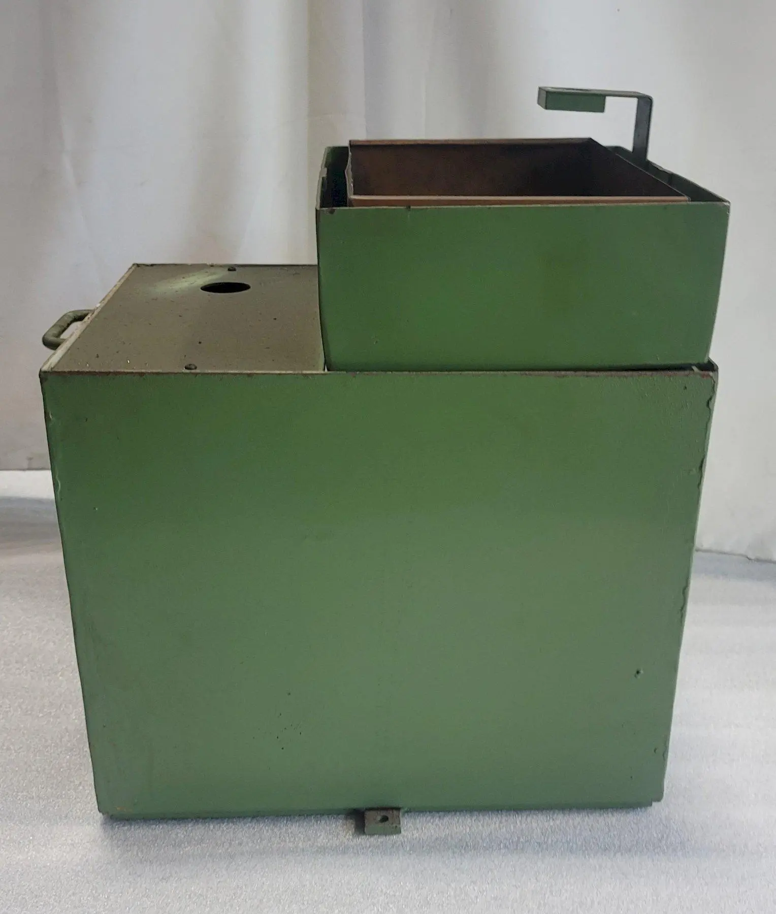 Dielectric Fluid Tank from an Agie EDM
