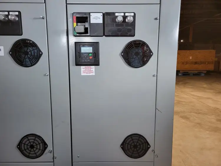 Used EATON SVX010A1-5A4N1 Switchgears British Columbia CA | Lenmark #240241