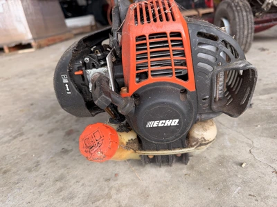 Used GIANT VAC AND ECHO BLOWER AND WEEDWHIPER Leaf Blowers (Commercial) Michigan US | Miedema Asset Management Group #1454351