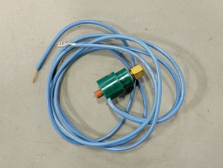 Used SENSATA TECHNOLOGIES 29PSL012-40 Switchgears British Columbia CA | Lenmark #241354