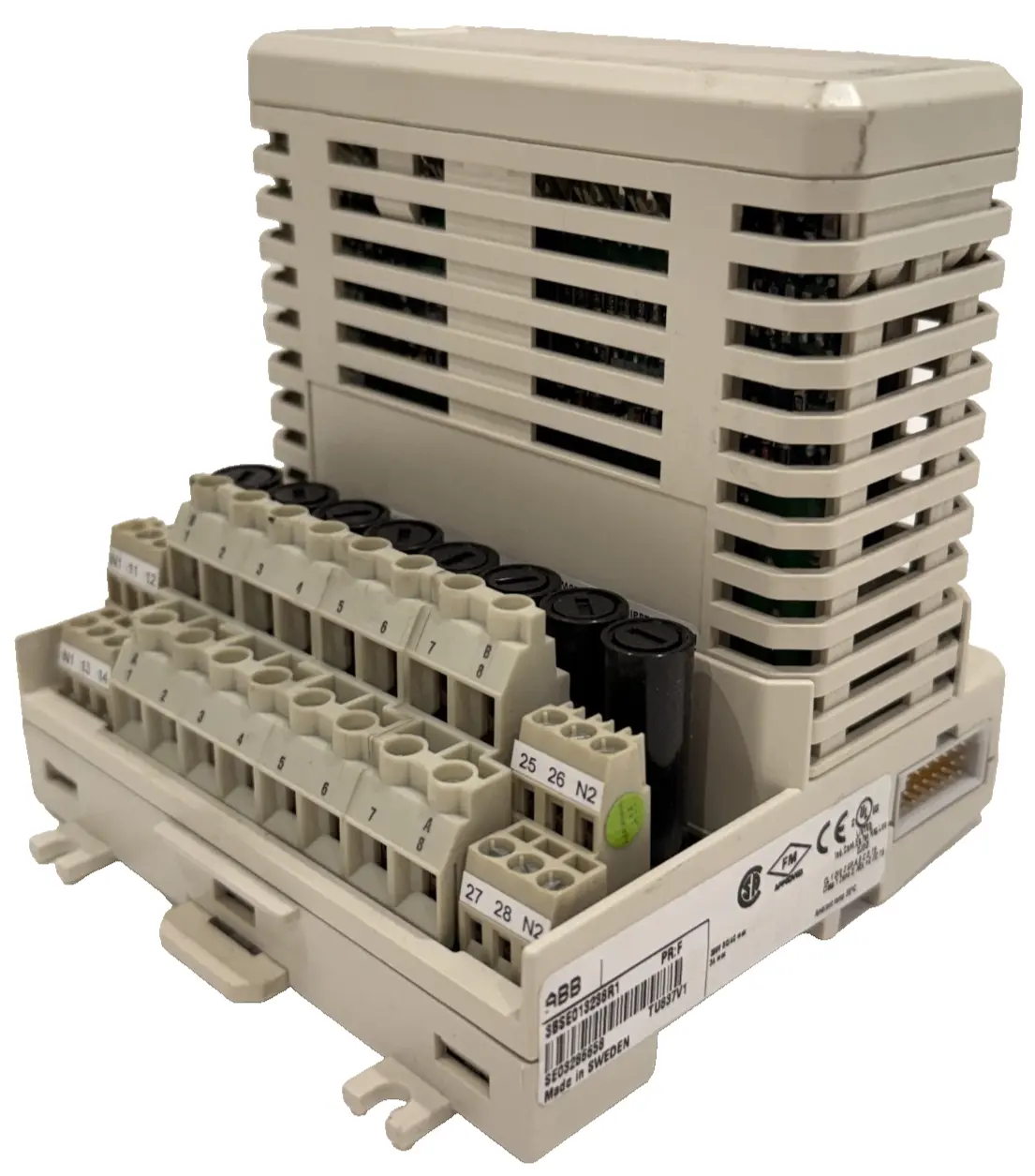 USED ABB 3BSE013238R1 / DO820